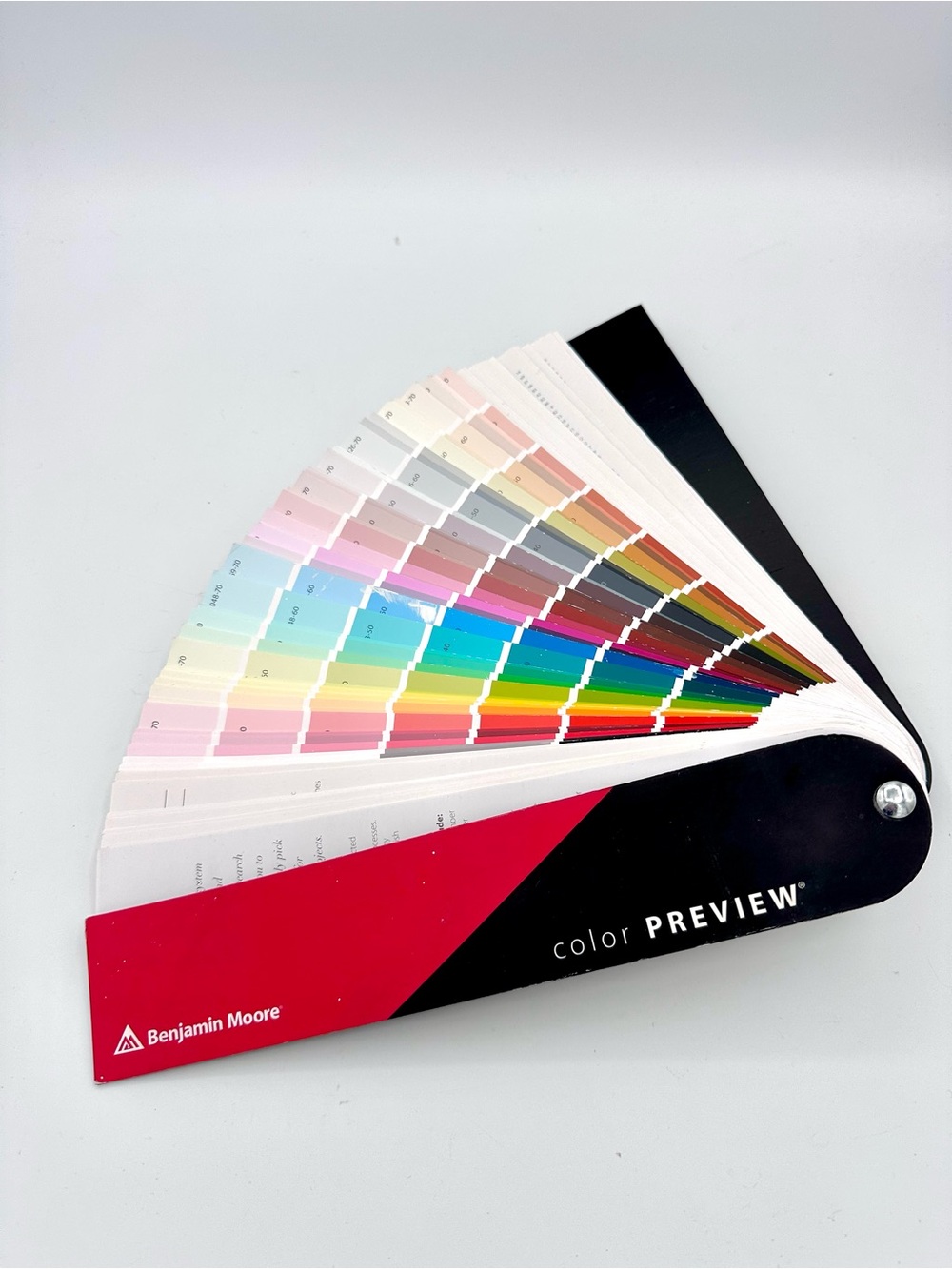 Benjamin Moore Collections Fan Deck Color Preview 07/2015 Classic Colors